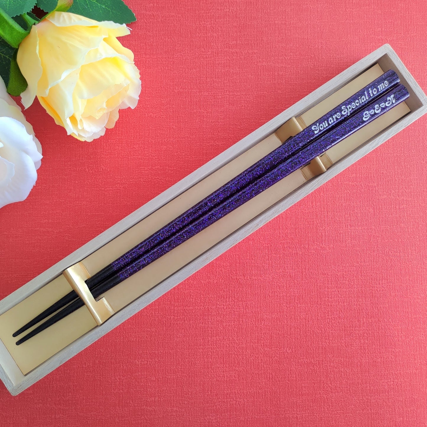 Shiny stars Japanese chopsticks blue red purple - SINGLE PAIR WITH ENGRAVED WOODEN BOX SET