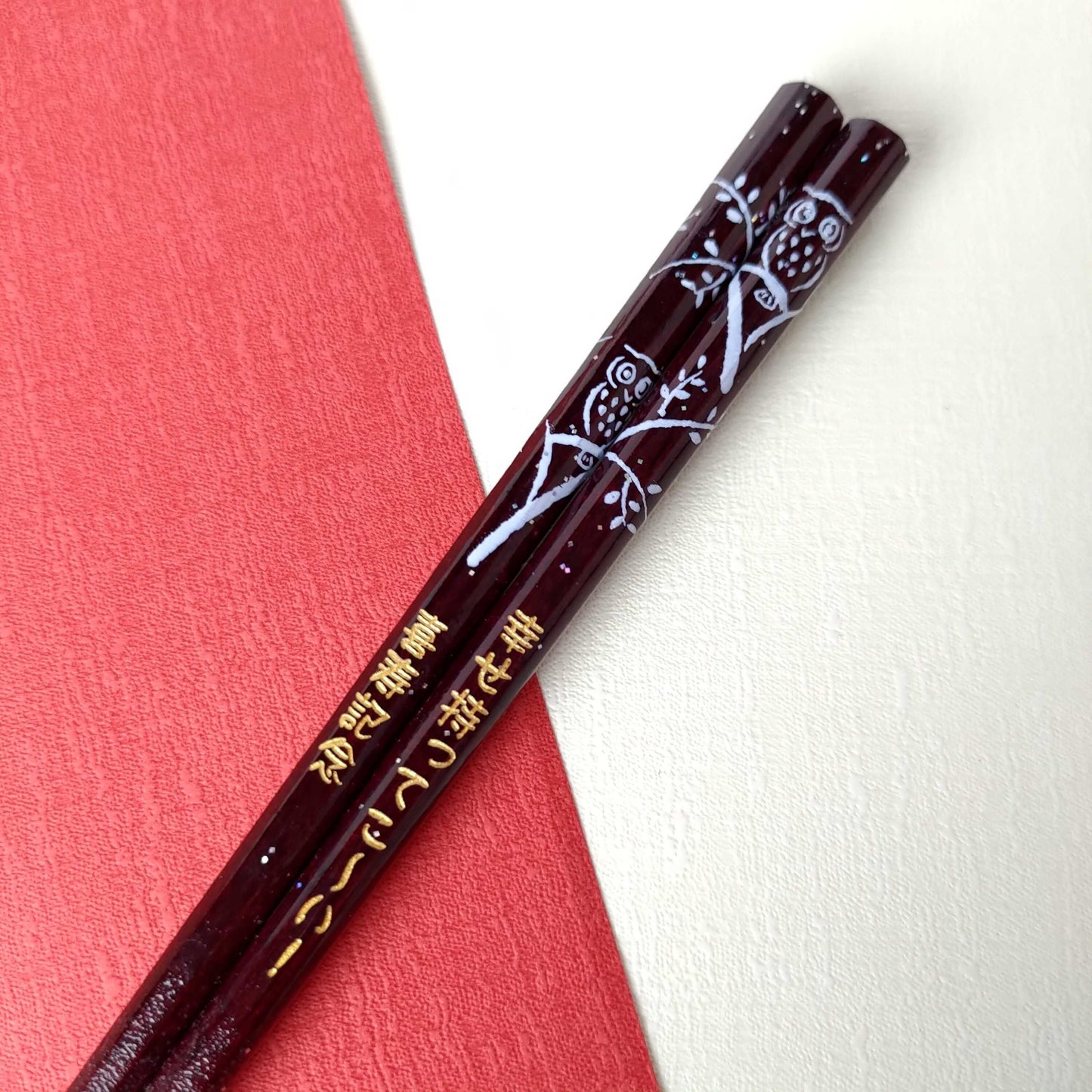 Elegant Japanese chopsticks crowned with owl black red - SINGLE PAIR