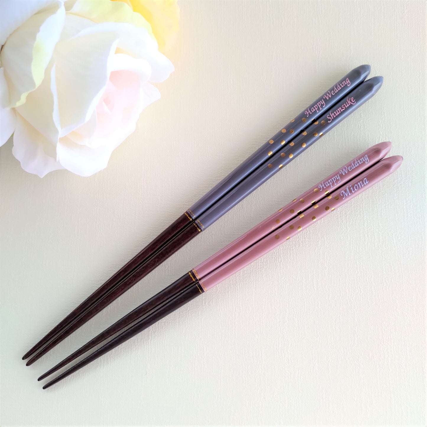 Golden spot Japanese chopsticks gray pink - SINGLE PAIR WITH ENGRAVED WOODEN BOX SET