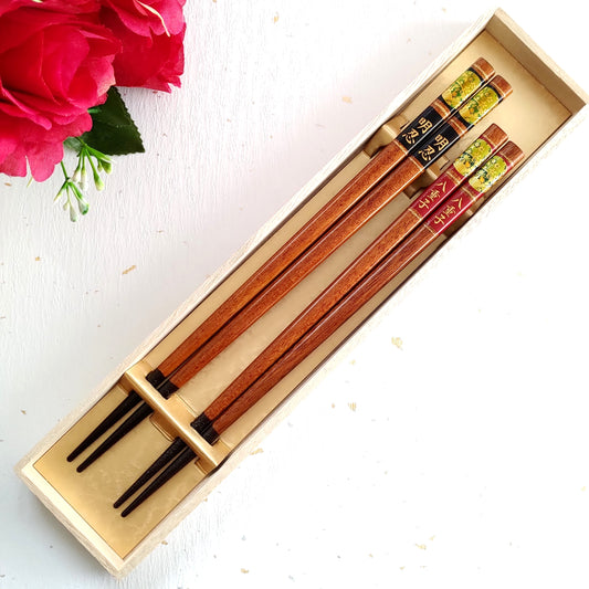 Wakasa's Japanese chopsticks crowned with gold fan and flowers - DOUBLE PAIR WITH ENGRAVED WOODEN BOX SET