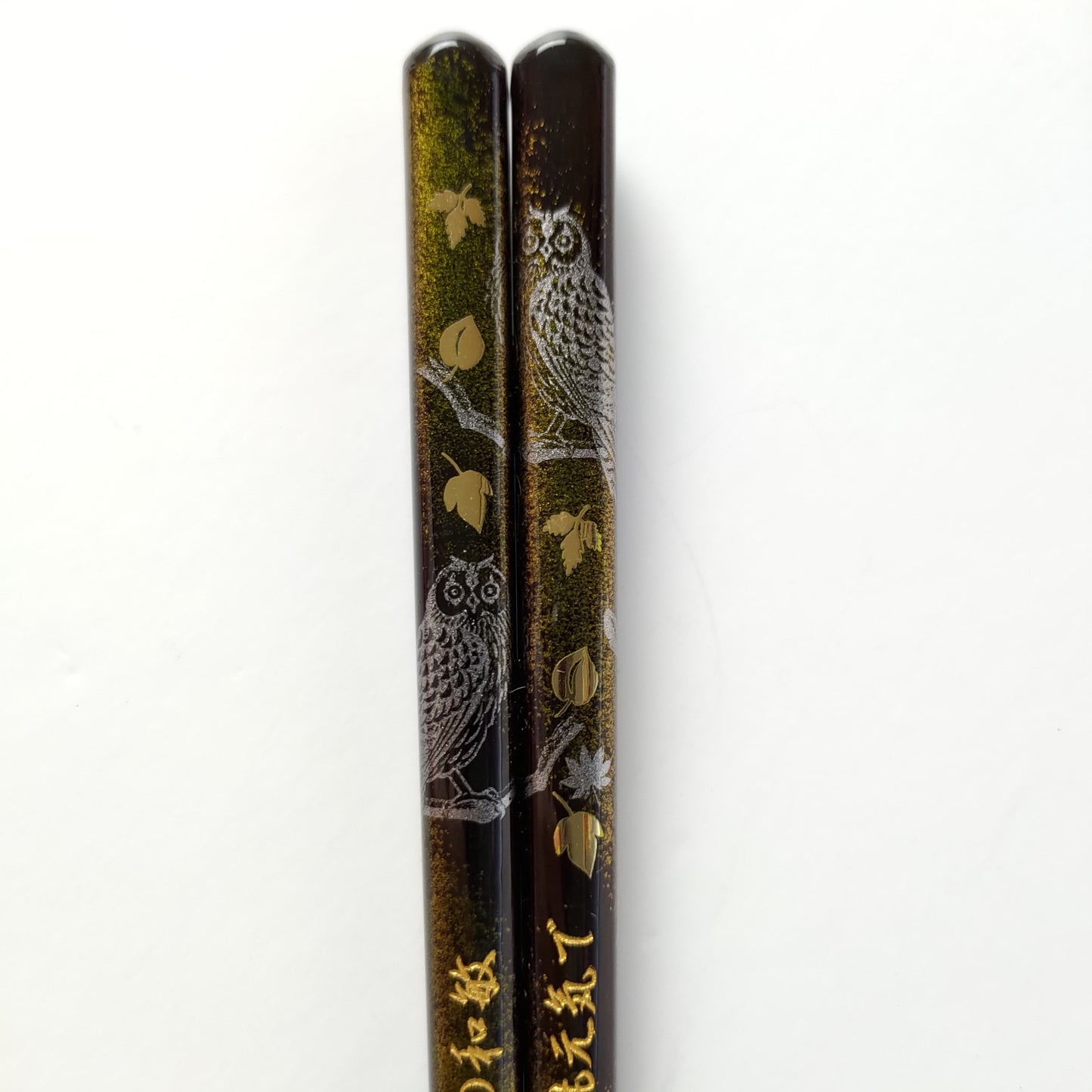 Luxury gold leaves and owls Japanese chopsticks green red - SINGLE PAIR WITH ENGRAVED WOODEN BOX SET