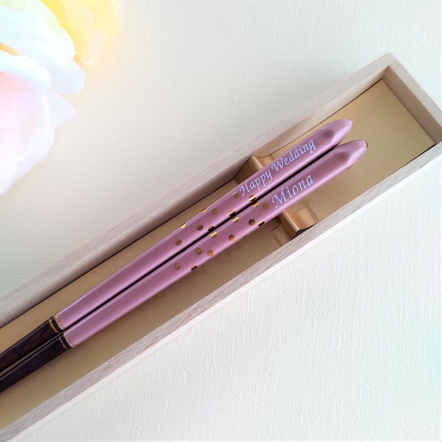 Golden spot Japanese chopsticks gray pink - SINGLE PAIR WITH ENGRAVED WOODEN BOX SET